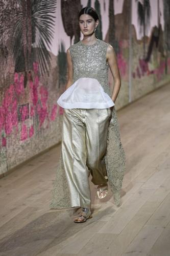 France Haute Couture Fashion F/W 2024 Christian Dior